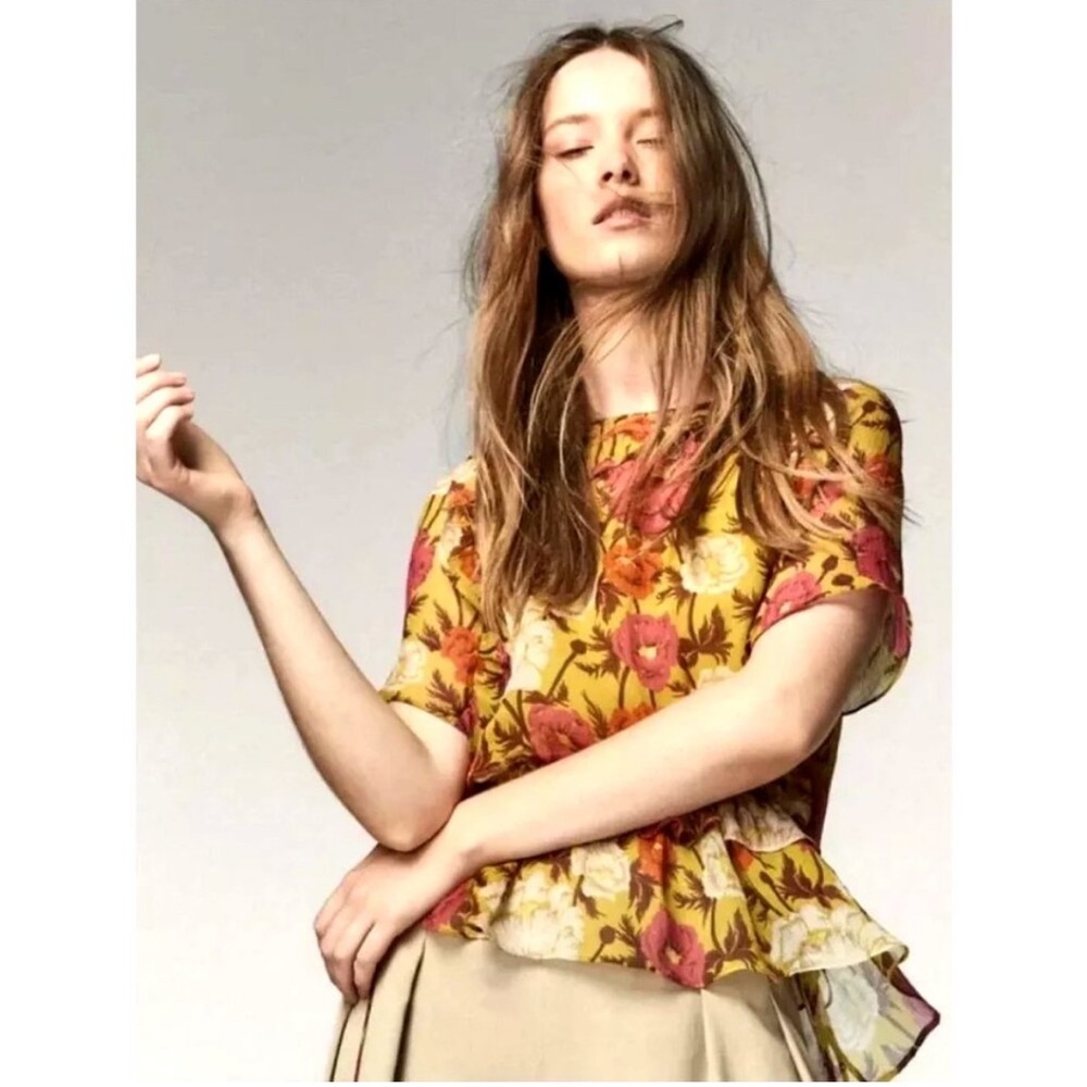 Massimo Dutti mulberry silk chartreuse floral ruffle blouse size USA 4